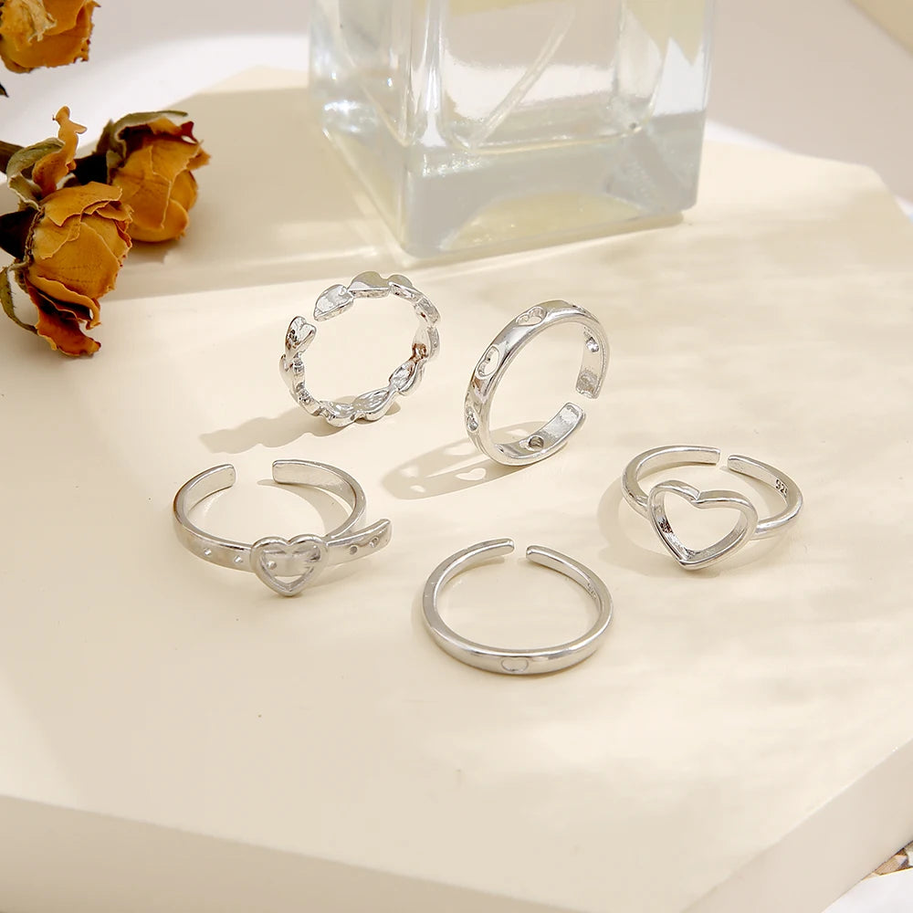 2022 new cross-border Korean ins simple temperament women's jewelry retro simple love hollowed-out ring 5 sets