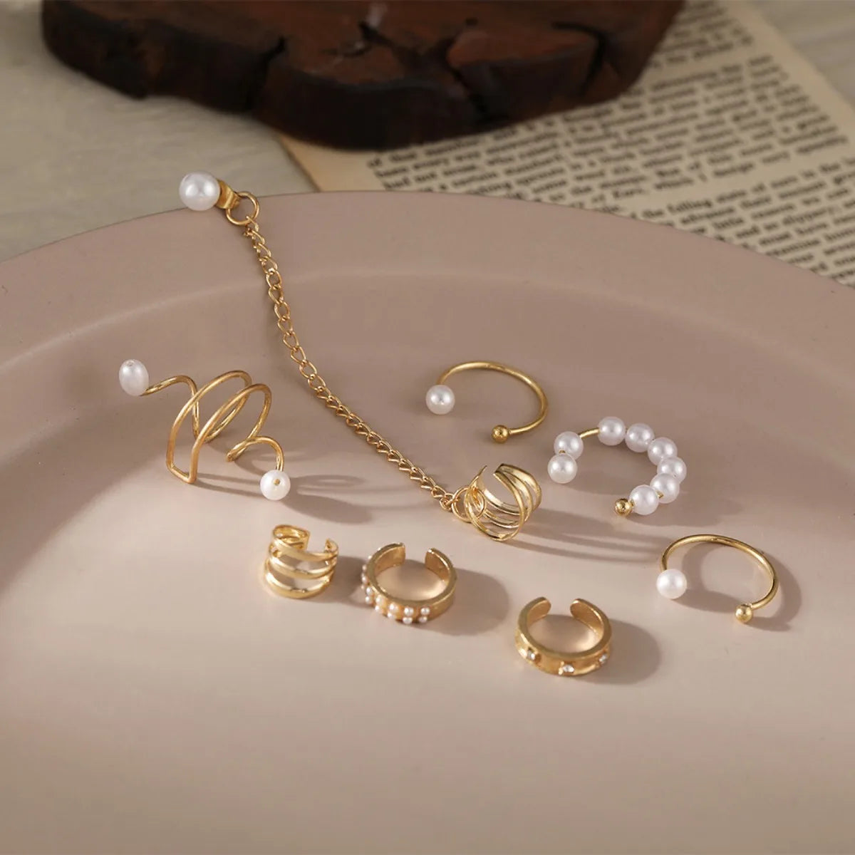 8pc Ear Clip Imitation Pearl Set Hip Hop Style Women's Earrings Non-piercing False Cartilage Ear Contour Fringe Chain Jewelry