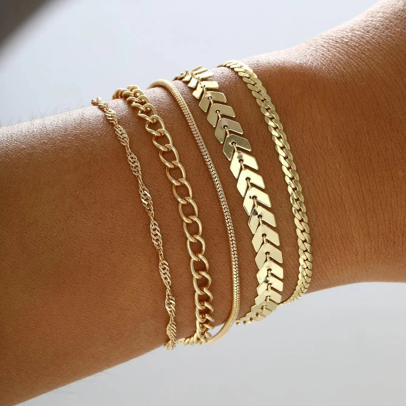 New 6 Pcs Gold Color Bracelet Set Boho Retro Thick Twist Cuban Chain Bracelet for Women 2023 Trendy Quality Jewelry Gifts